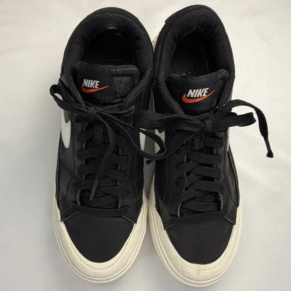 Nike Women's Court Legacy Lift Platform Sneakers Black White DM7590-001 Size 7